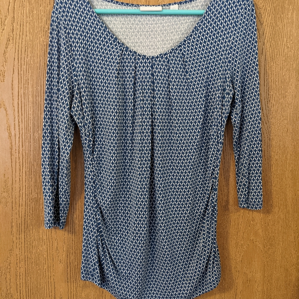 New York and Company Medium Dress Shirt